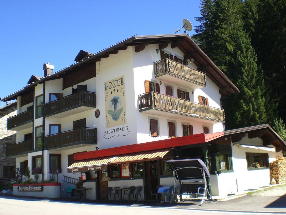 Hotel Genzianella Presenaio Экстерьер фото